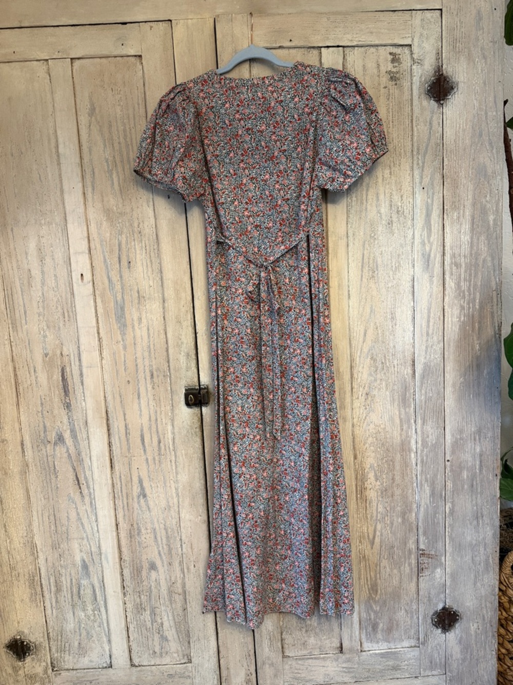 Doen Dree Dress in White Petite Jardin. SIZE small - Picture 4 of 8